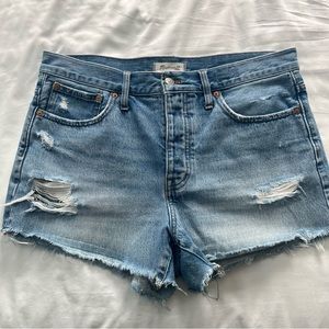 Madewell High-Rise Relaxed Denim Shorts, Size 29
